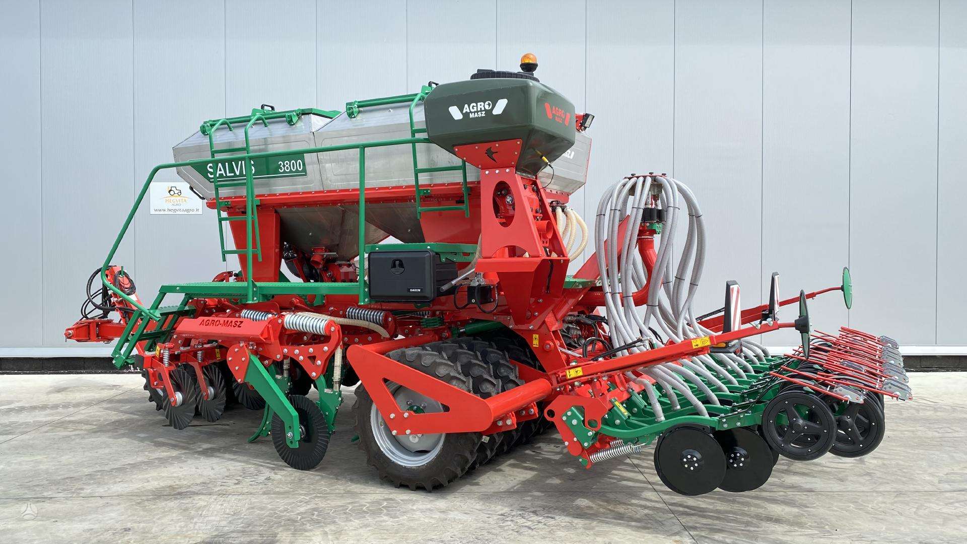 SALVIS Z juostinė sėjamoji su trąšų įterpimu - Hegvita Agro