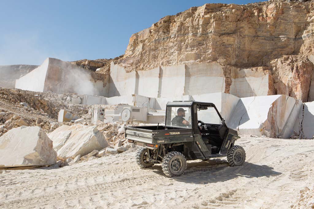 CORVUS Terrain DX4 (1000 cm³ dyzelinas)