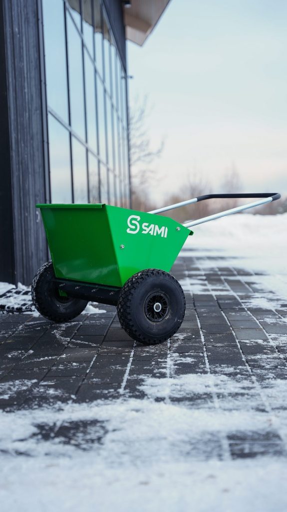 SAMI stumiamas barstytuvas S-600