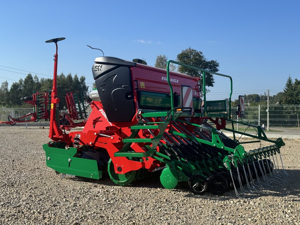 SN301 mechaninė sėjamoji su ANT30 agregatu