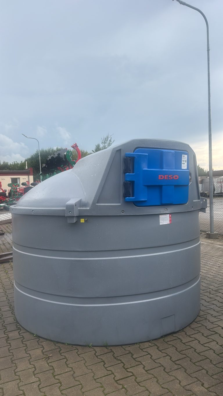 DESO 5000 l dvisienė dyzelino talpykla (K24)