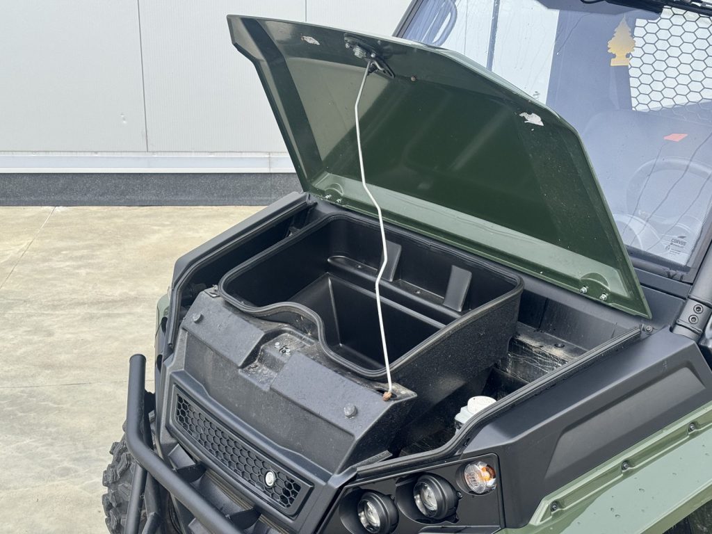 CORVUS Terrain DX4 CAB (1000 cm³ dyzelinas)