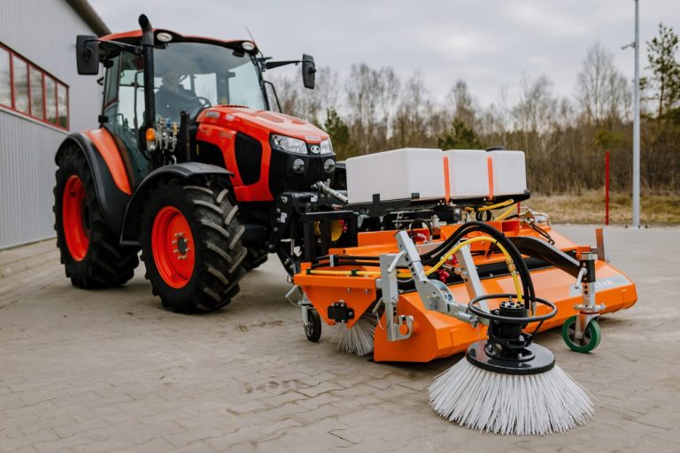 TALEX ECO CLEAN 230 MIX ZH (šoninė šluota, hidr. bunkeris, vandens sistema) – šlavimo šepetys
